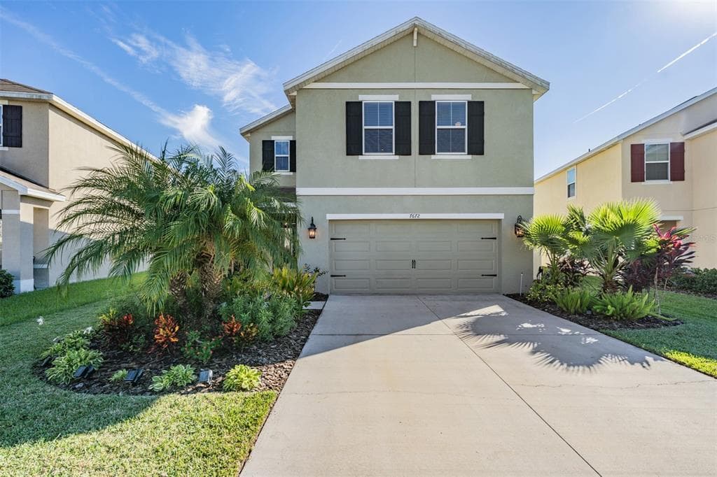 7672 TUSCAN BAY CIRCLE