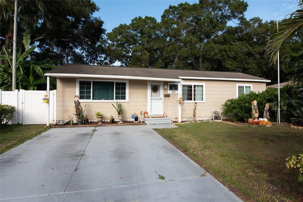 5022 20TH STREET N ST PETERSBURG, FL 33714
