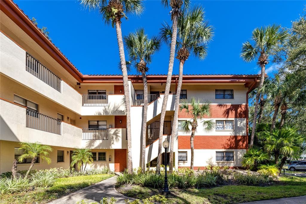 2650 COUNTRYSIDE BOULEVARD UNIT F309 CLEARWATER, FL 33761