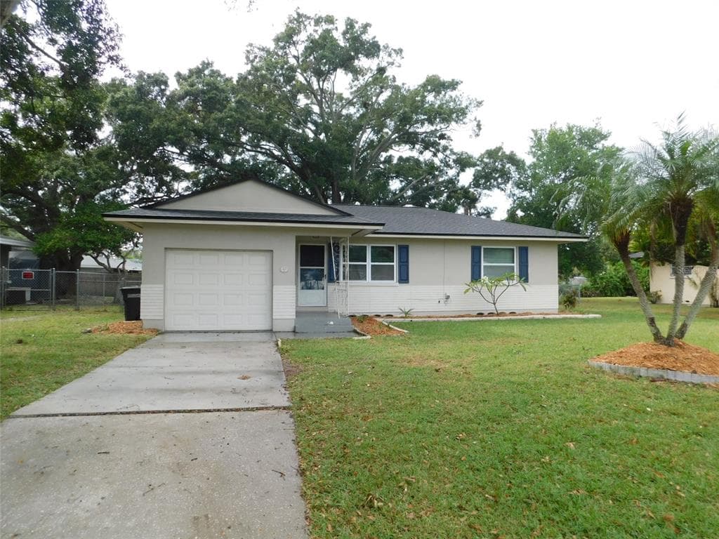 212 S NIMBUS AVENUE CLEARWATER, FL 33765