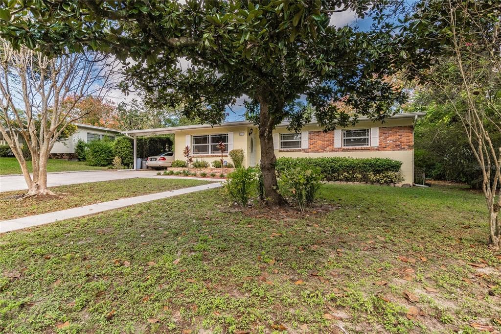 310 DEER PARK AVENUE TEMPLE TERRACE, FL 33617