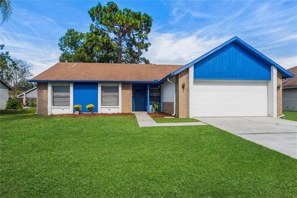4136 SPRING WAY CIRCLE VALRICO, FL 33596