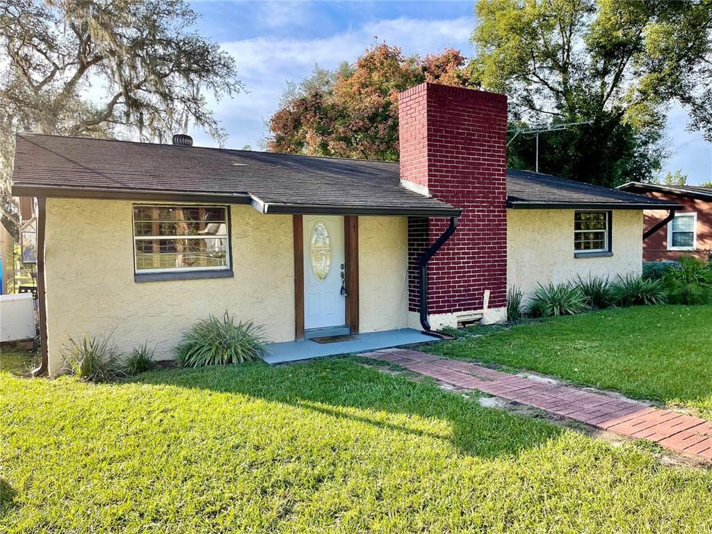 15317 16TH STREET DADE CITY, FL 33523