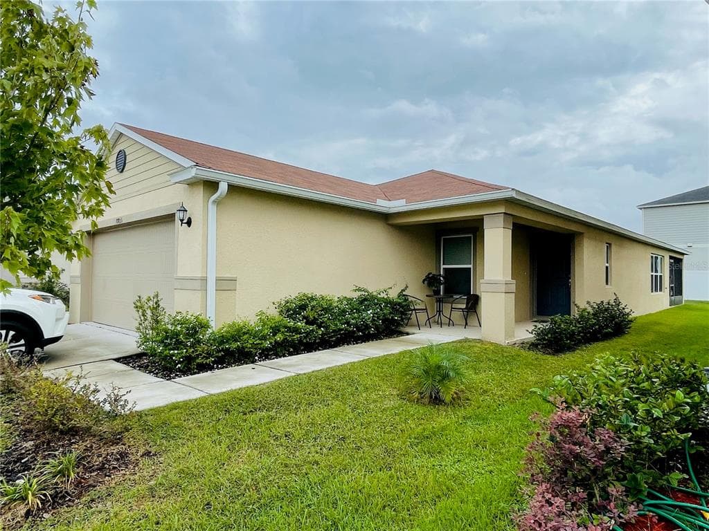 7705 SUNSHINE BRIDGE AVENUE GIBSONTON, FL 33534