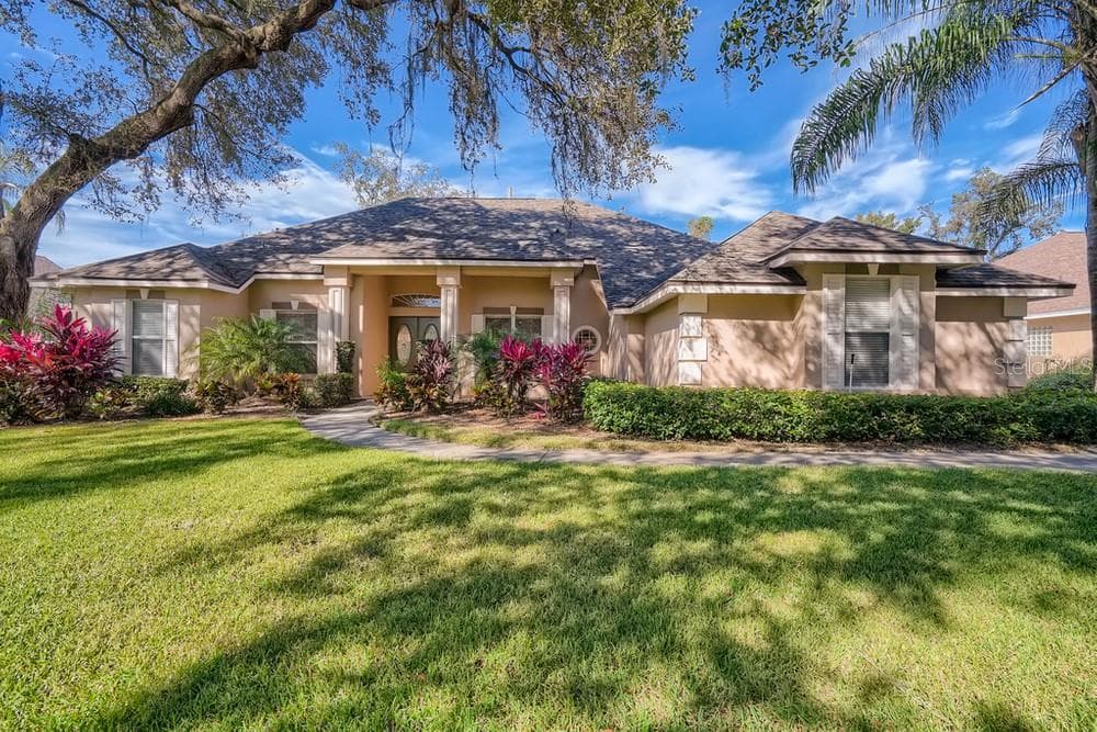 4908 SYLVAN OAKS DRIVE VALRICO, FL 33596