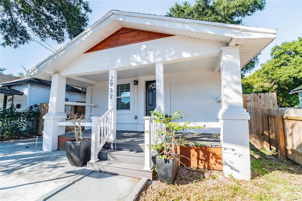2932 N TAMPA STREET TAMPA, FL 33602