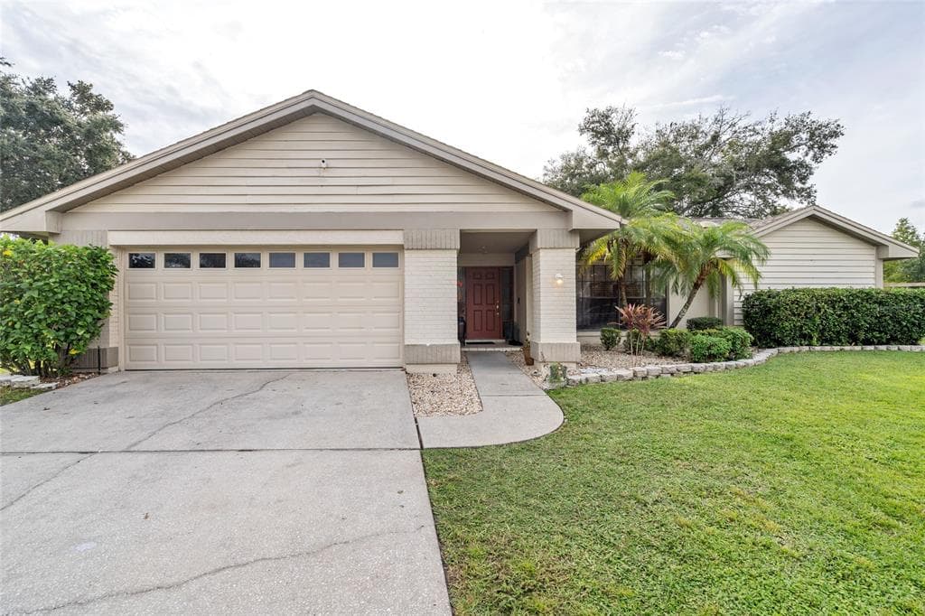 9854 LOPEZ DRIVE NEW PORT RICHEY, FL 34655