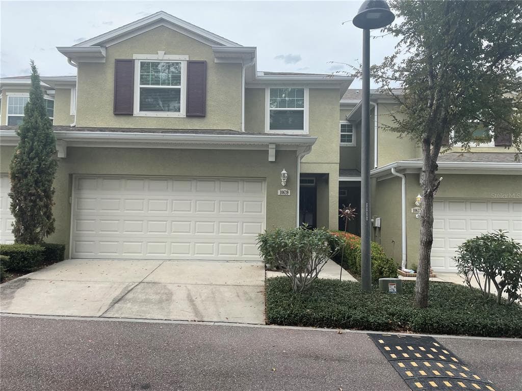 10639 WHITTINGTON COURT LARGO, FL 33773