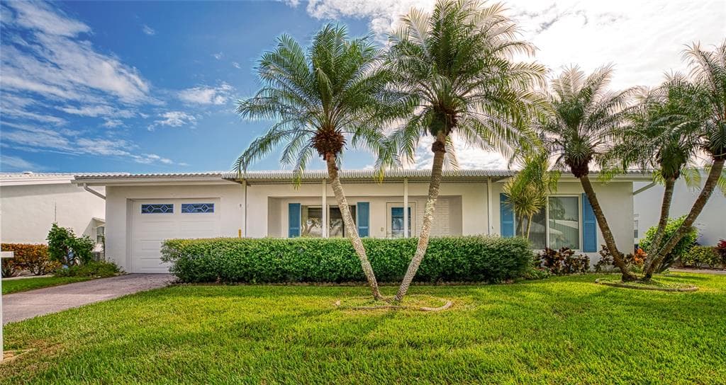 9111 41ST WAY N UNIT 5 PINELLAS PARK, FL 33782