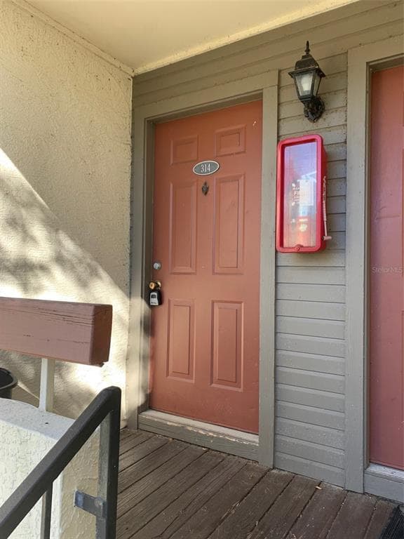 10263 GANDY BOULEVARD N UNIT 314 ST PETERSBURG, FL 33702