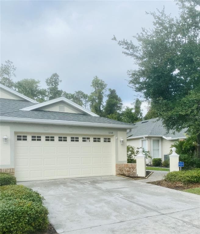 3248 CHAPEL CREEK CIRCLE WESLEY CHAPEL, FL 33544