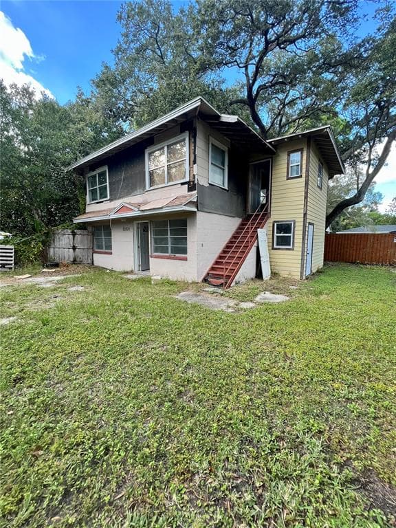 1010 JONES STREET CLEARWATER, FL 33755