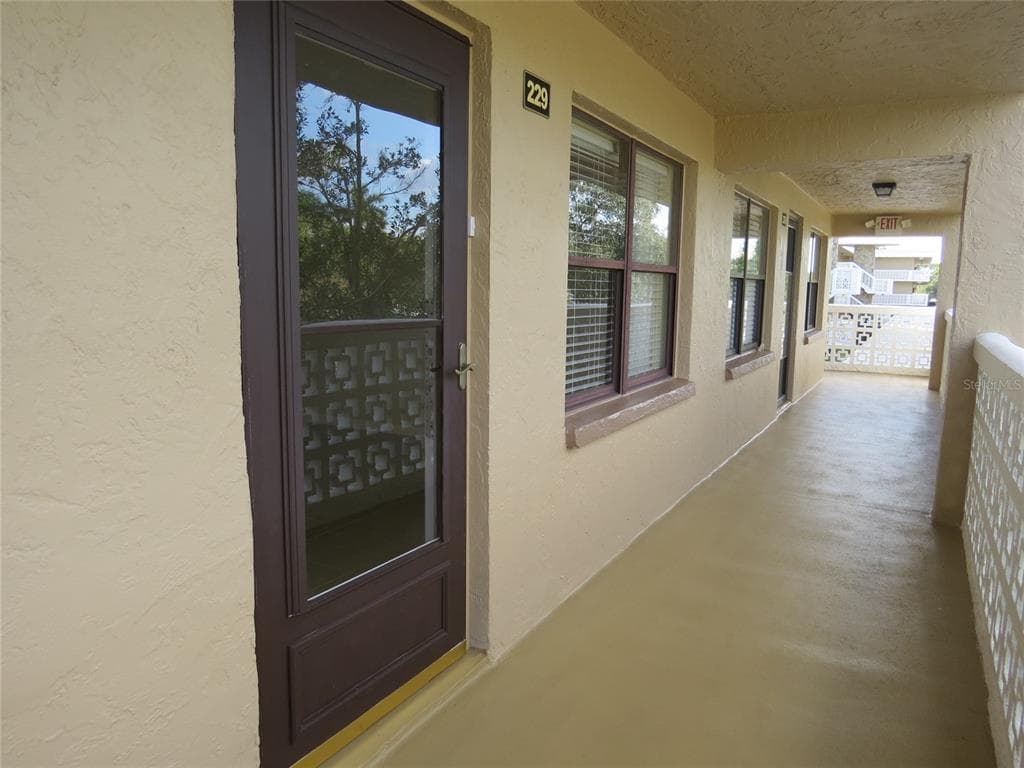 5080 LOCUST STREET NE UNIT 229 ST PETERSBURG, FL 33703
