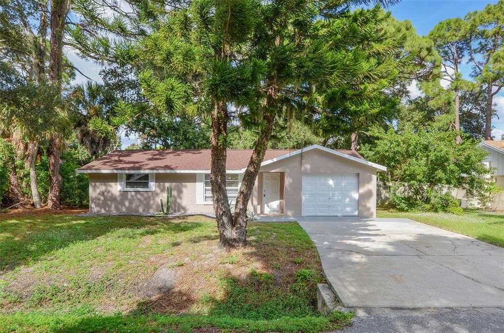 192 TULANE ROAD VENICE, FL 34293