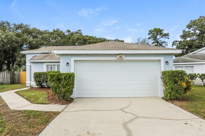 7952 SOFT PINE CIRCLE ORLANDO, FL 32825