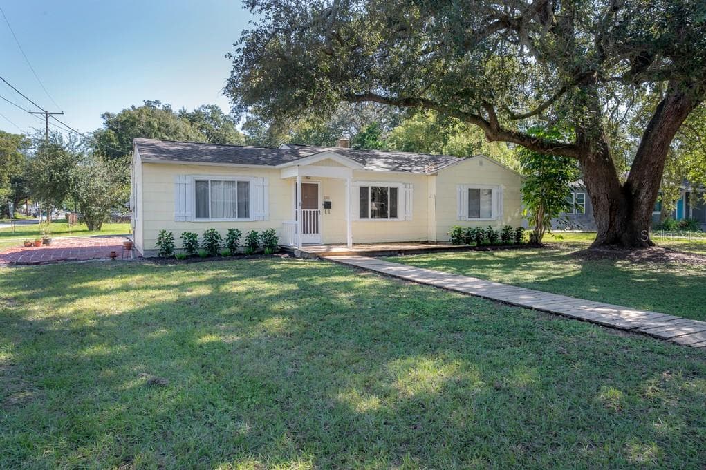 7307 N HIGHLAND AVENUE TAMPA, FL 33604