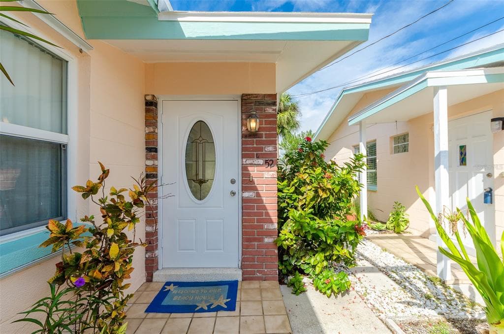 52 154TH AVENUE UNIT 52 MADEIRA BEACH, FL 33708