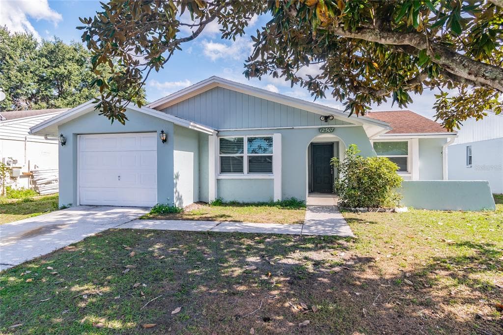 12507 MONDRAGON DRIVE TAMPA, FL 33625