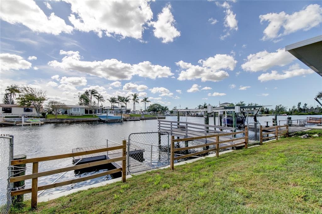 6510 TOWER DRIVE HUDSON, FL 34667