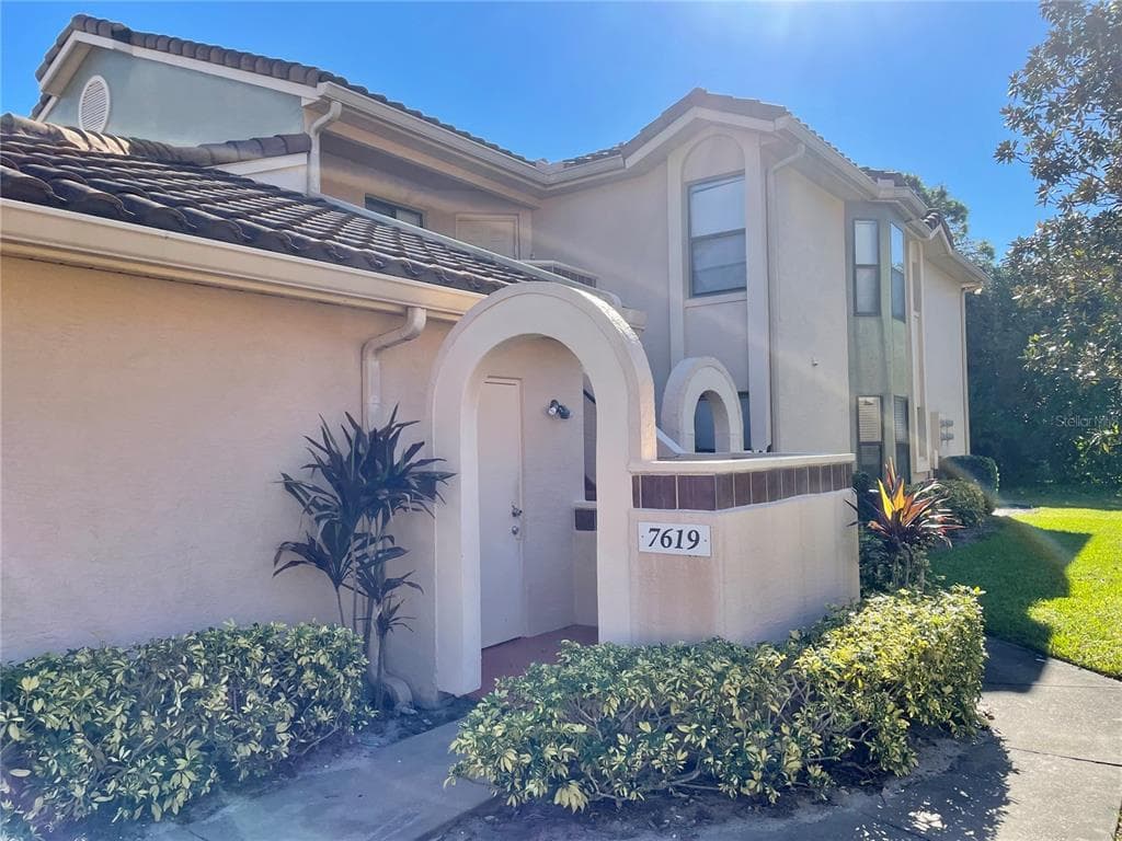 7619 SUGAR BEND DRIVE UNIT 7619 ORLANDO, FL 32819