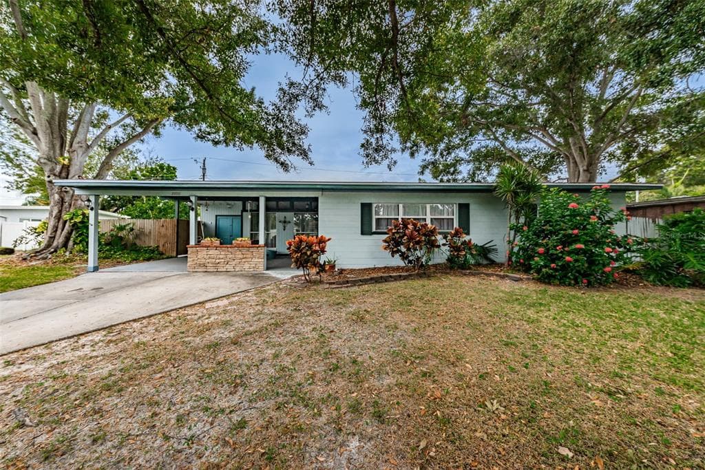 2800 66TH WAY N ST PETERSBURG, FL 33710
