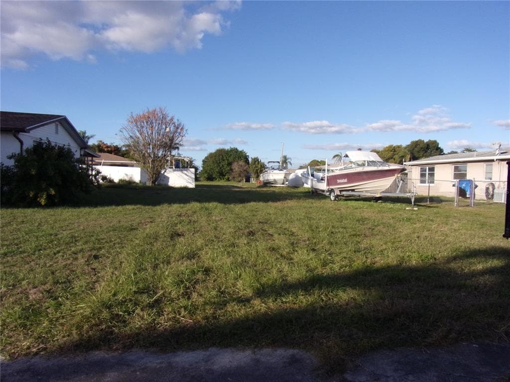 0 SALISBURY HOLIDAY, FL 34691