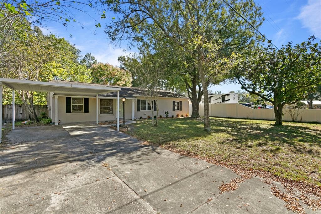 10903 N NEWPORT AVENUE TAMPA, FL 33612
