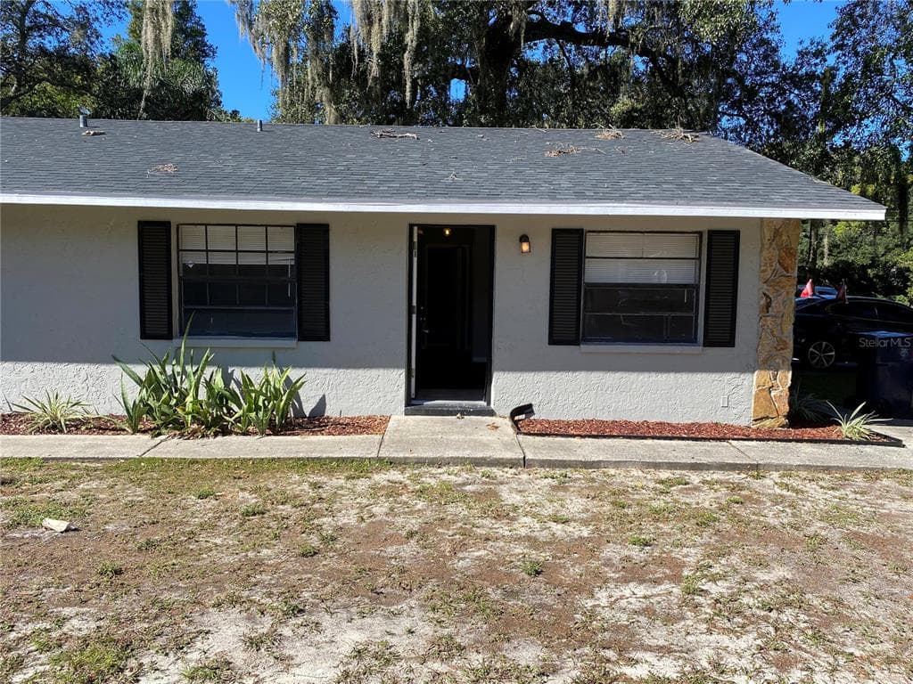 921 E POINSETTIA AVENUE UNIT B TAMPA, FL 33612