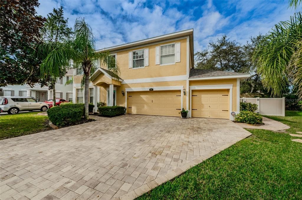 1007 SAWGRASS DRIVE TARPON SPRINGS, FL 34689