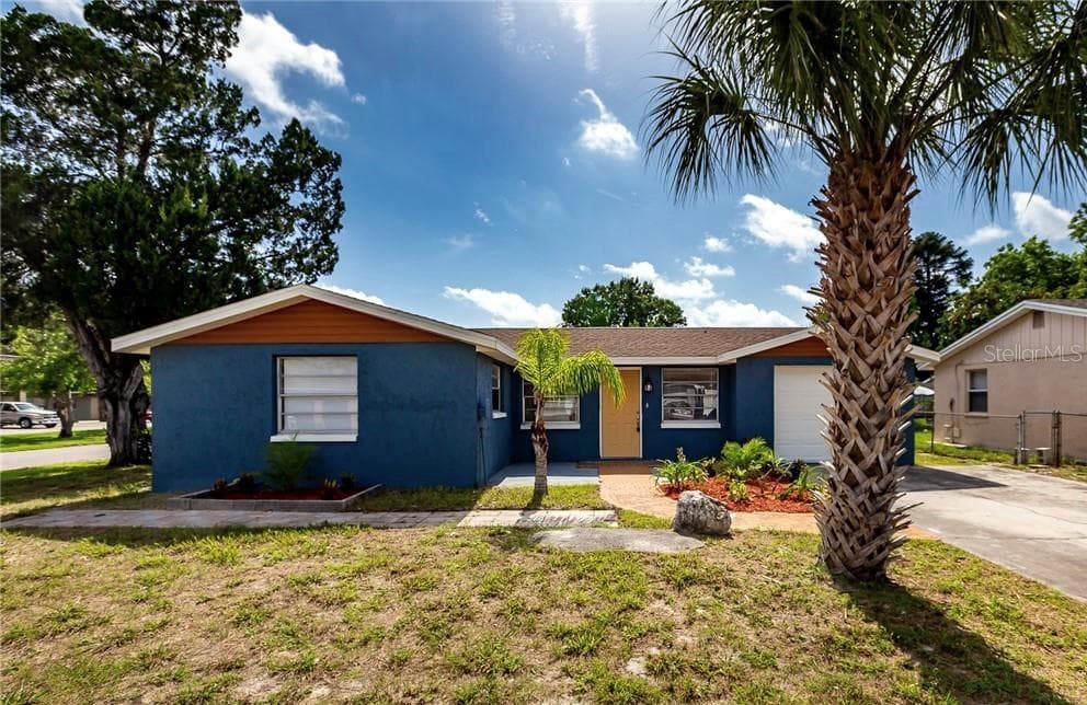 8629 VELVET DRIVE PORT RICHEY, FL 34668