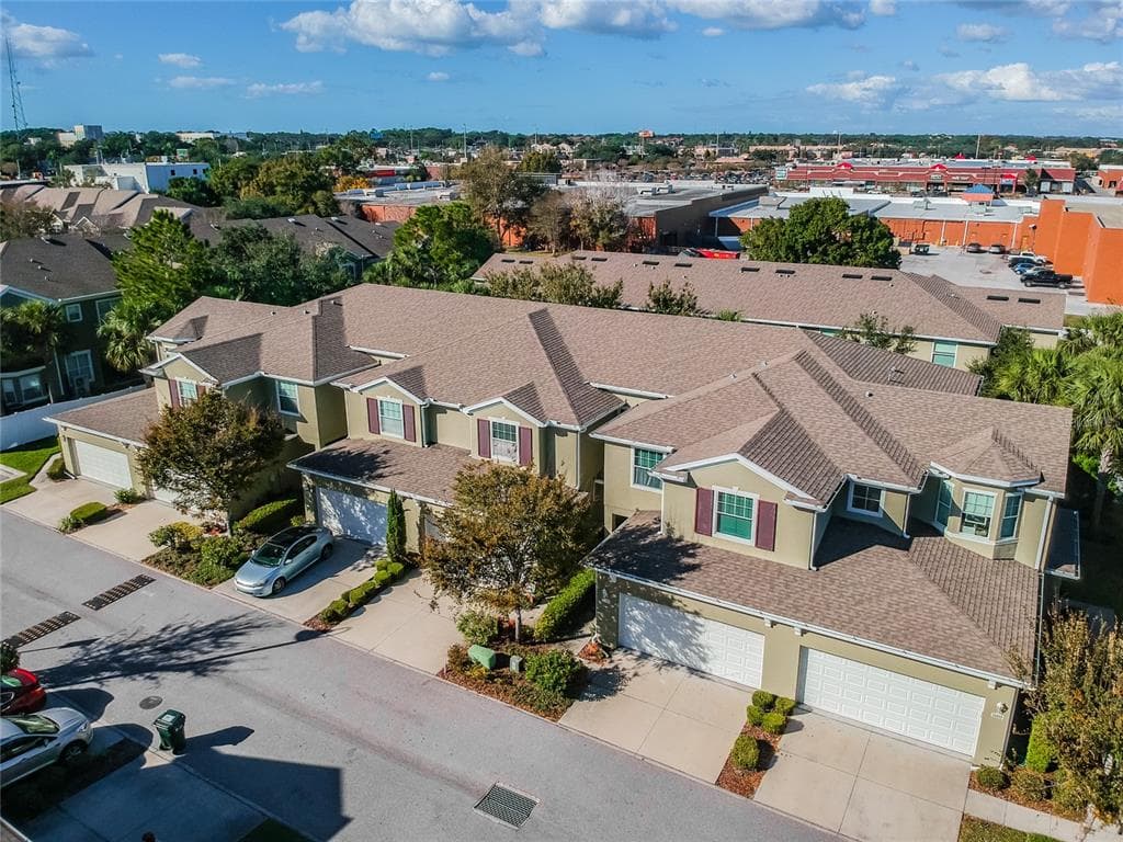 10495 WHITTINGTON COURT LARGO, FL 33773