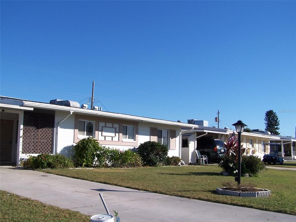 1601 COUNCIL DRIVE SUN CITY CENTER, FL 33573