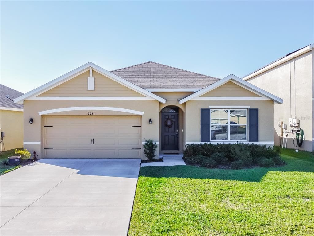7035 SILVERADO RANCH BOULEVARD ZEPHYRHILLS, FL 33541