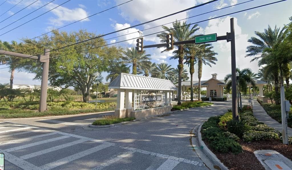7194 KEY HAVEN ROAD UNIT 202 SEMINOLE, FL 33777