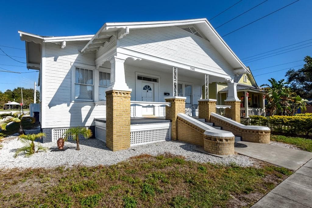 2502 E 10TH AVENUE TAMPA, FL 33605