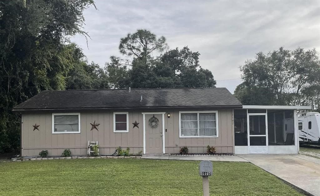 1107 BELKTON AVENUE PORT CHARLOTTE, FL 33948
