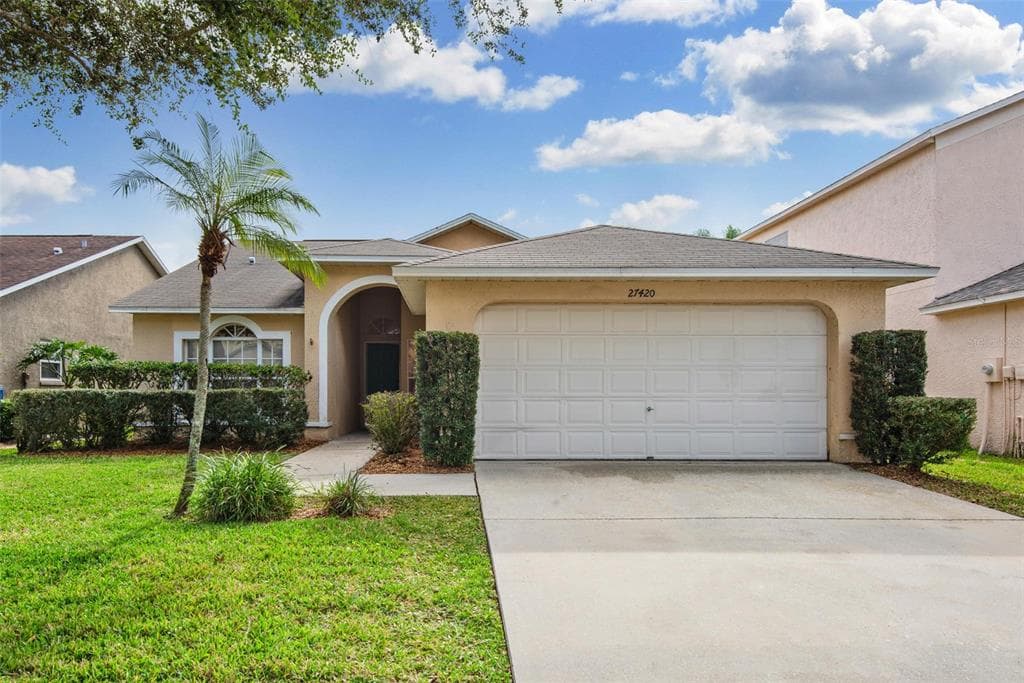 27420 BREAKERS DRIVE WESLEY CHAPEL, FL 33544