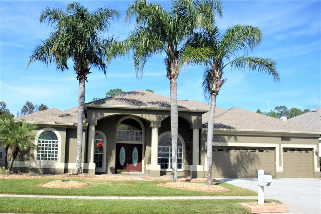 1537 DEERBOURNE DRIVE WESLEY CHAPEL, FL 33543