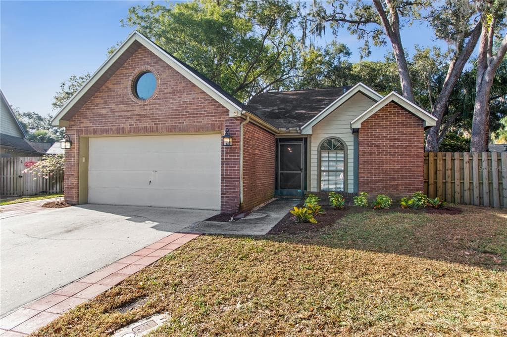 602 GREENGLEN LANE PALM HARBOR, FL 34684