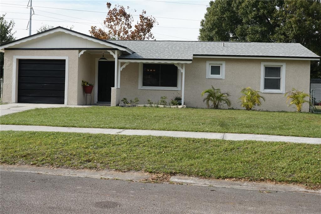 8508 BLUE RIDGE DRIVE TAMPA, FL 33619