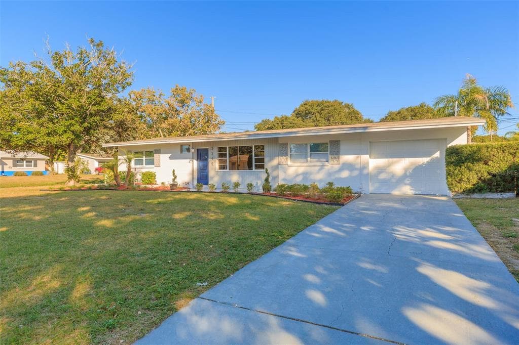 3295 57TH STREET N ST PETERSBURG, FL 33710