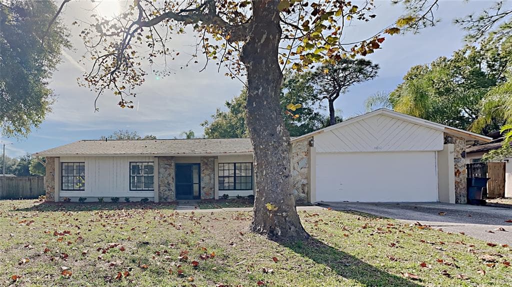 4602 SOUTHBREEZE DRIVE TAMPA, FL 33624