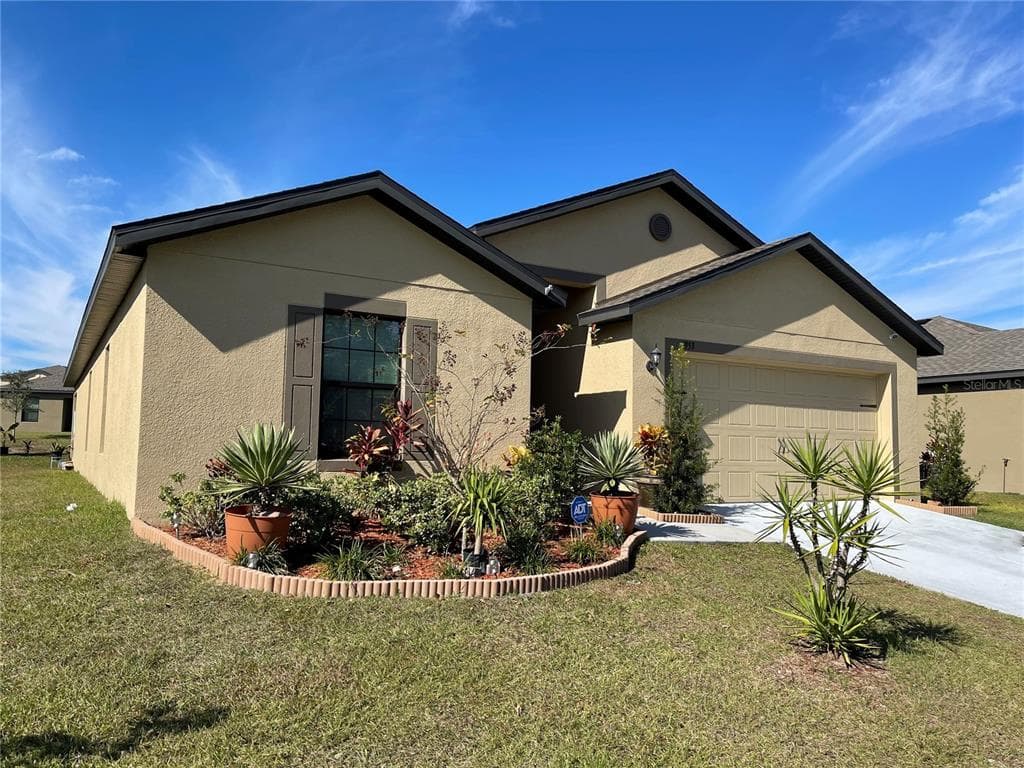 6953 REDBAY DRIVE BROOKSVILLE, FL 34602
