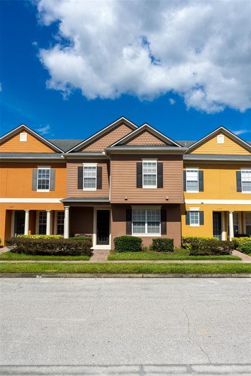 6183 CHAPLEDALE DRIVE ORLANDO, FL 32829