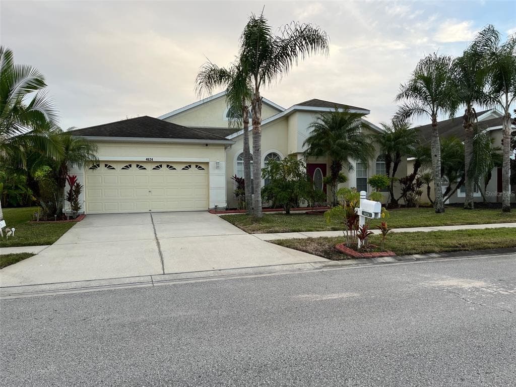 4624 GATEWAY BOULEVARD WESLEY CHAPEL, FL 33544