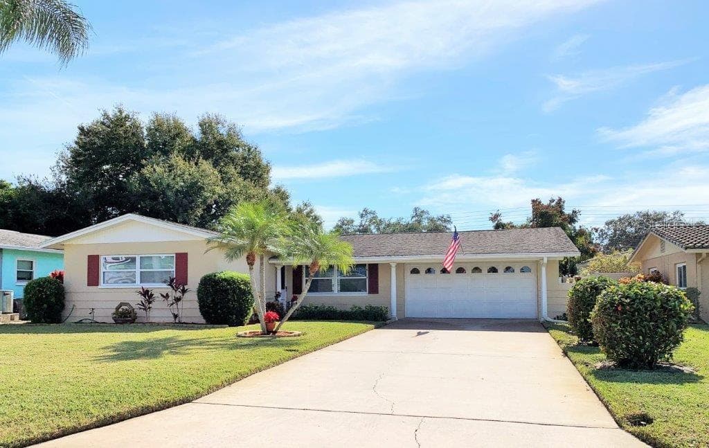 13612 87TH AVENUE SEMINOLE, FL 33776