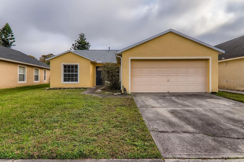 1520 MAXIMILIAN DRIVE ZEPHYRHILLS, FL 33543
