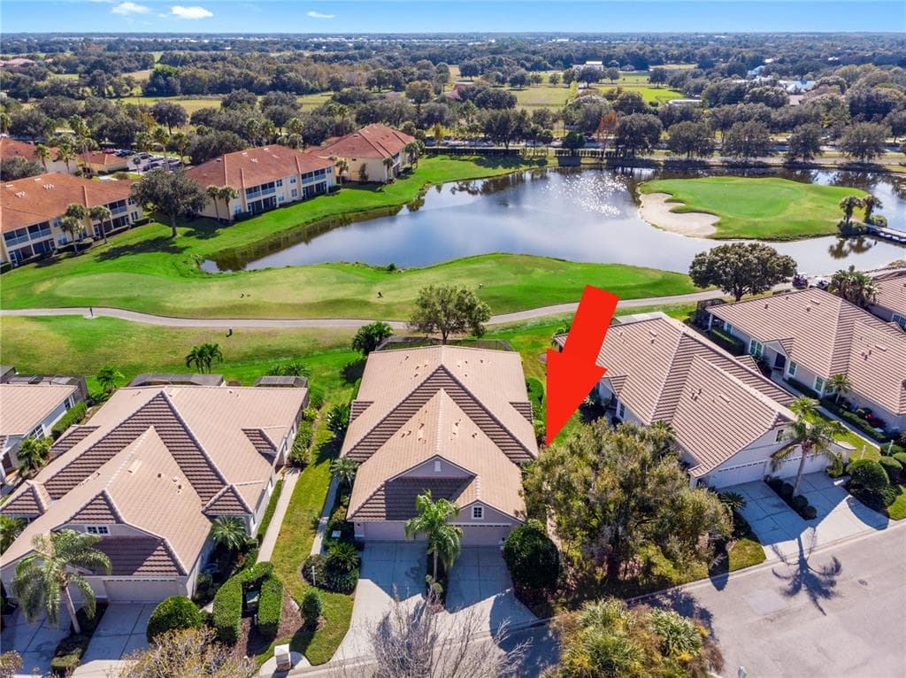 7052 WOODMORE TERRACE LAKEWOOD RANCH, FL 34202
