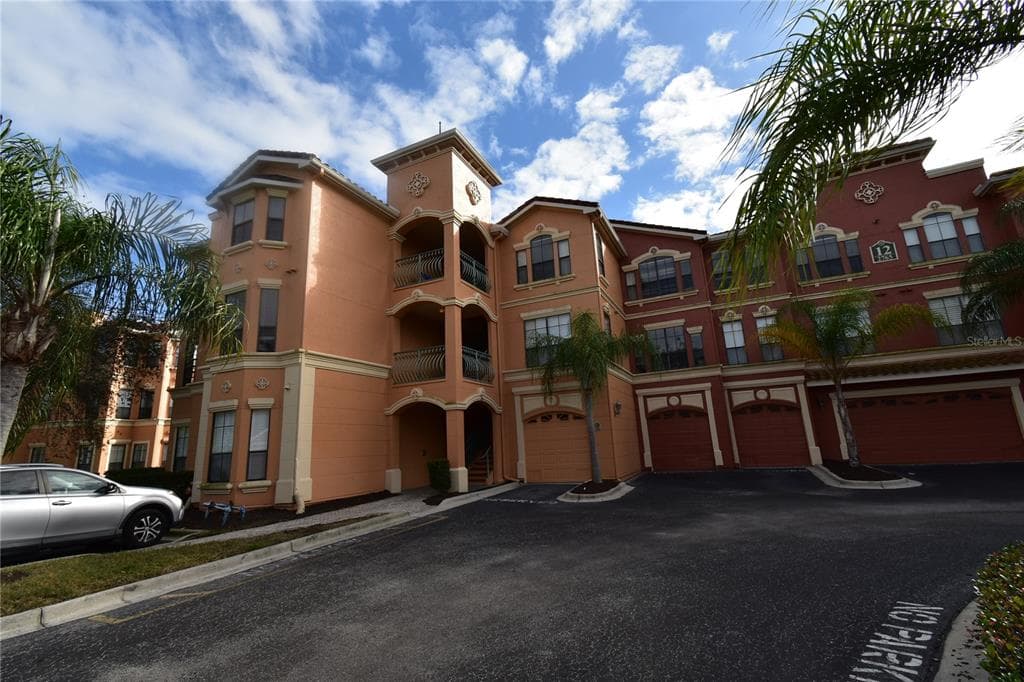 2765 VIA CIPRIANI UNIT 1222A CLEARWATER, FL 33764