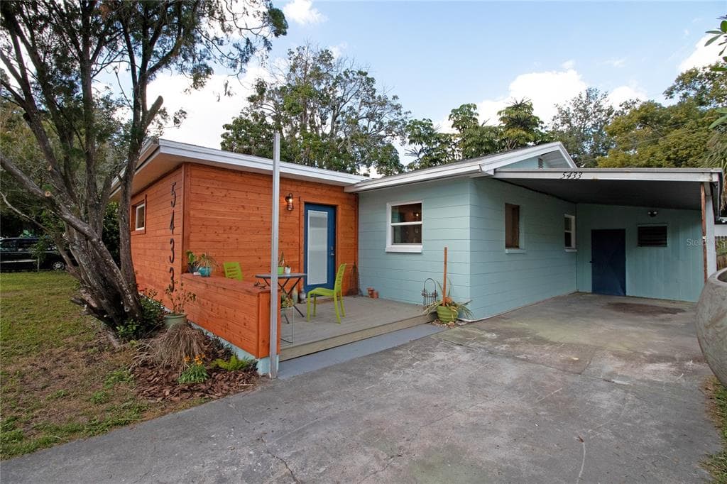 5433 55TH AVENUE N ST PETERSBURG, FL 33709